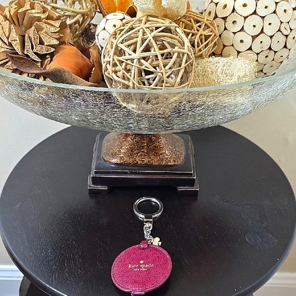 EUC: KATE SPADE ♠️ COMPACT 🪞 MIRROR/KEYCHAIN ♠️🪞♠️